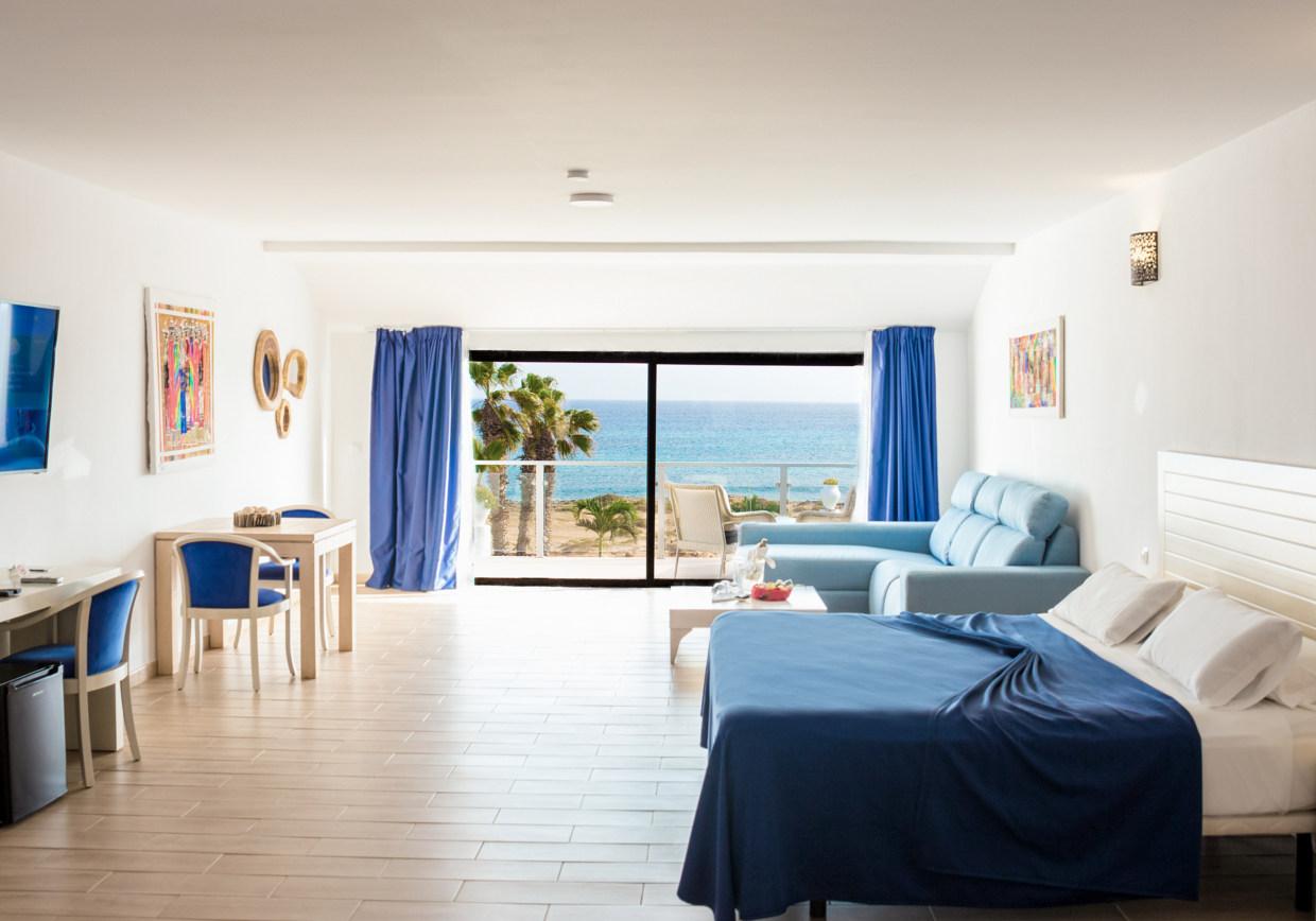Hotel Livvo Budha Beach Santa Maria Extérieur photo