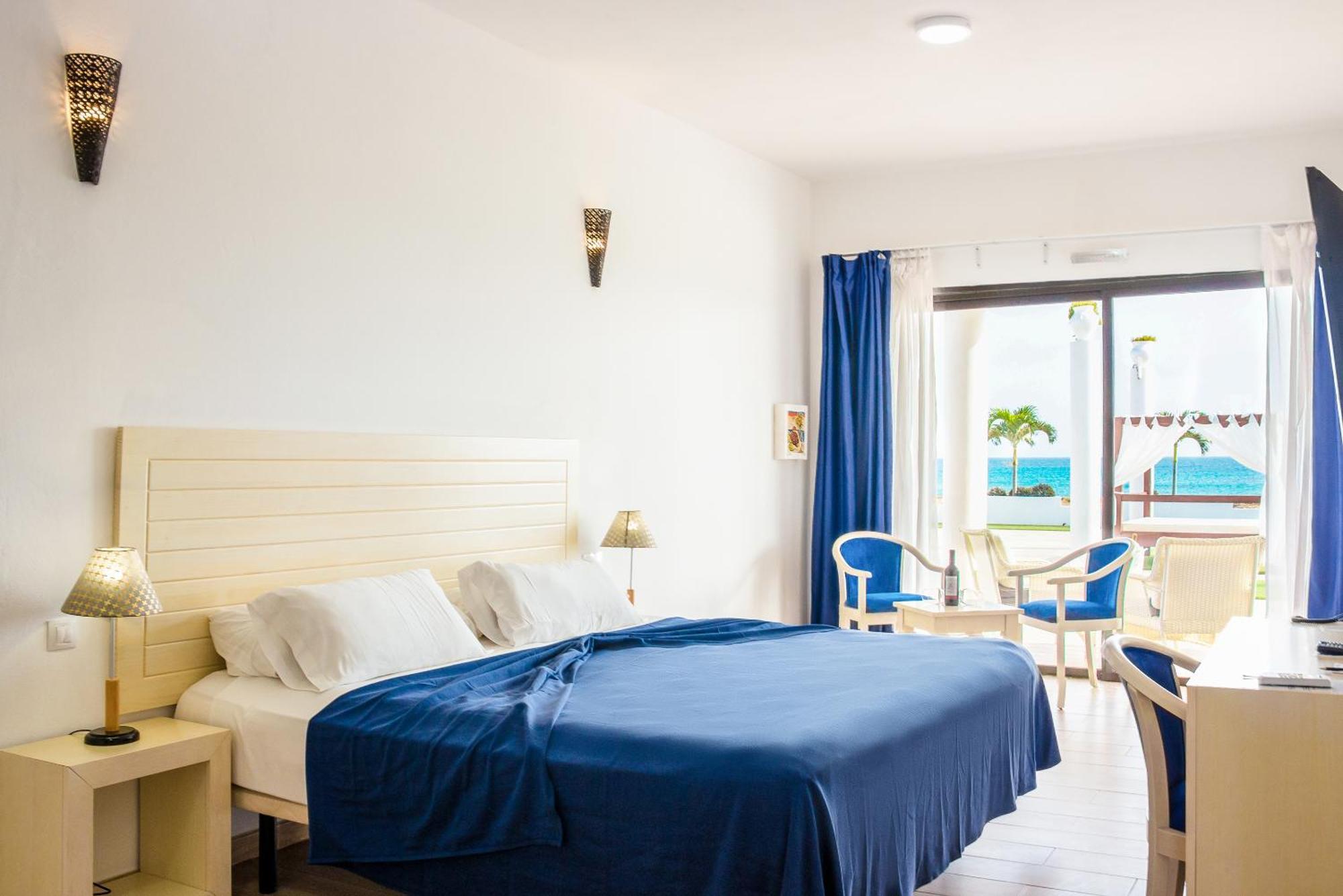 Hotel Livvo Budha Beach Santa Maria Extérieur photo