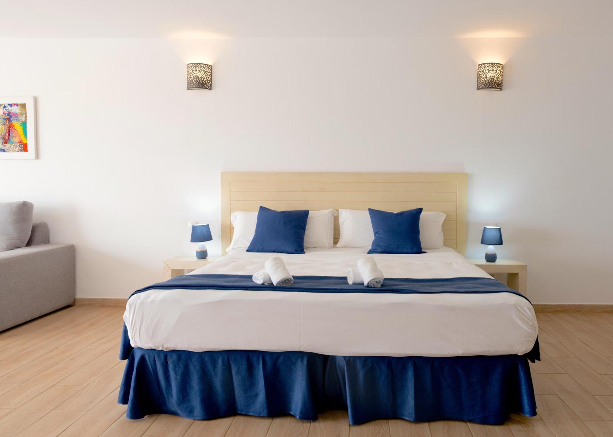 Hotel Livvo Budha Beach Santa Maria Extérieur photo