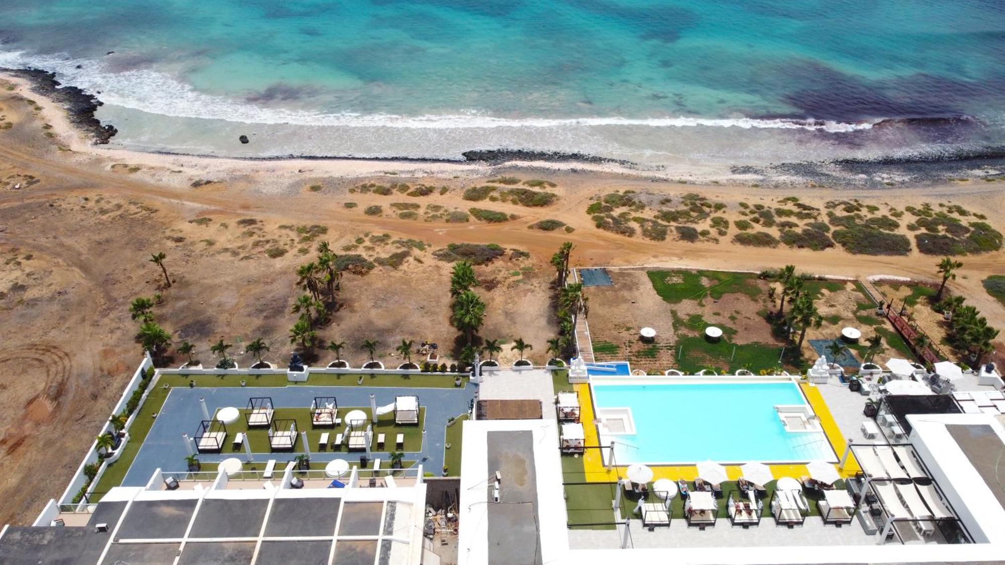 Hotel Livvo Budha Beach Santa Maria Extérieur photo