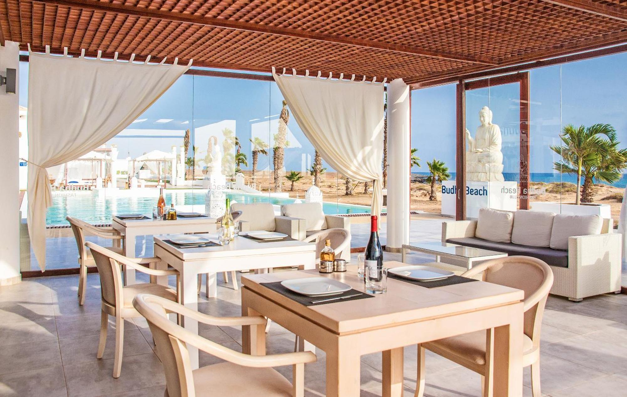 Hotel Livvo Budha Beach Santa Maria Extérieur photo