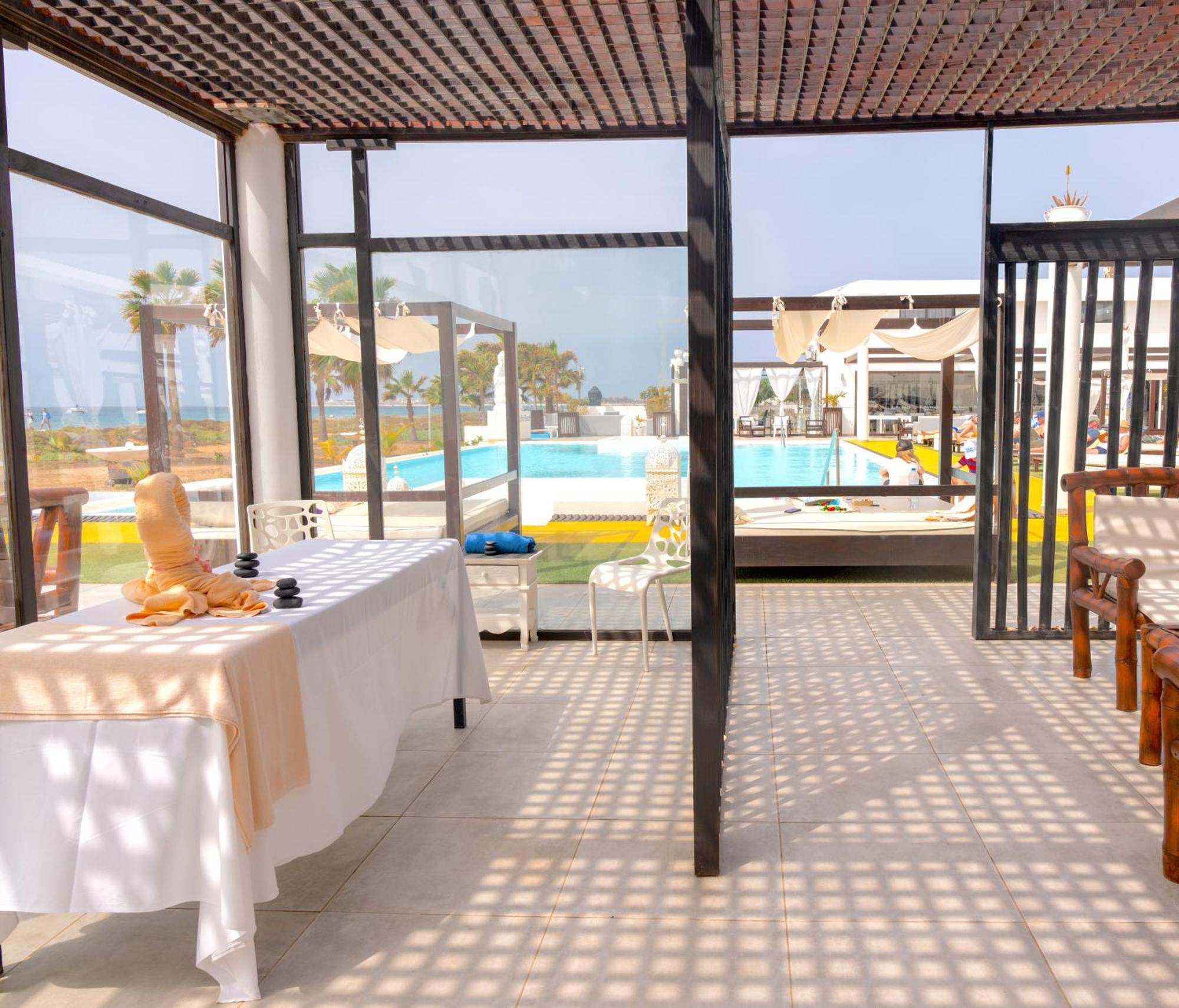 Hotel Livvo Budha Beach Santa Maria Extérieur photo