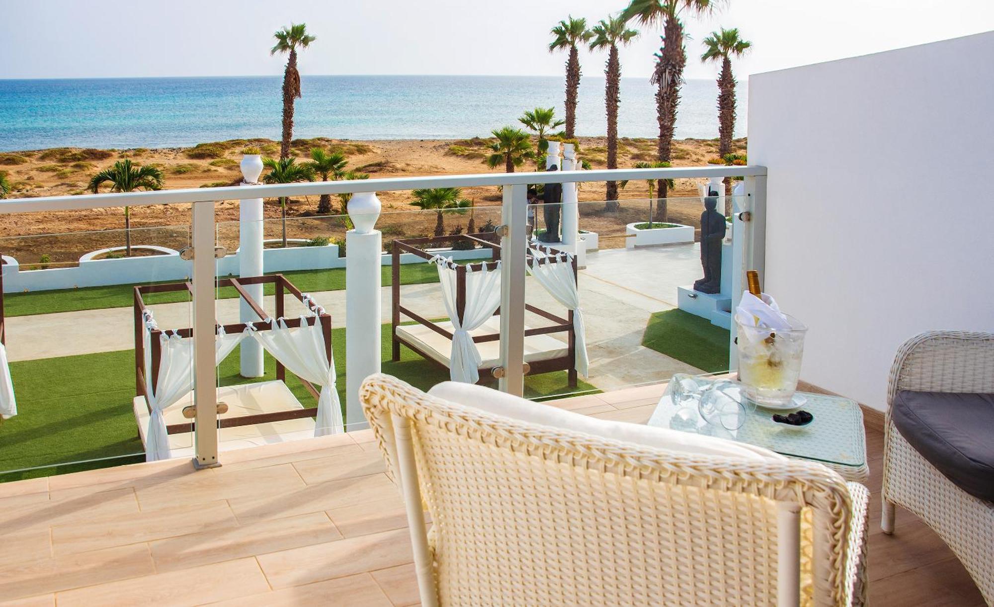 Hotel Livvo Budha Beach Santa Maria Chambre photo